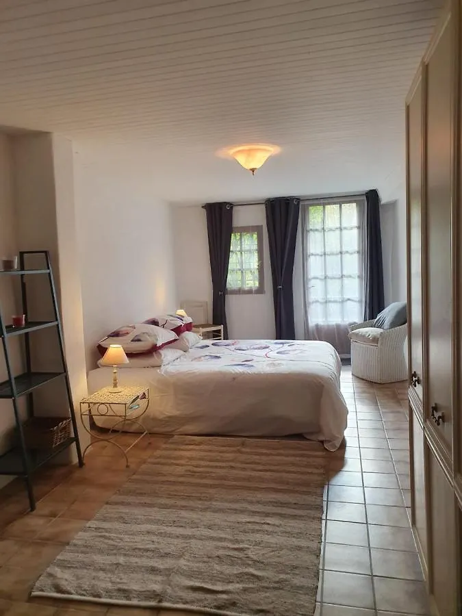 Les Hirondelles Villa Pont-de-Barret Holiday home